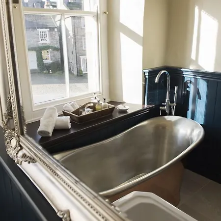 The Priory ميدلهام