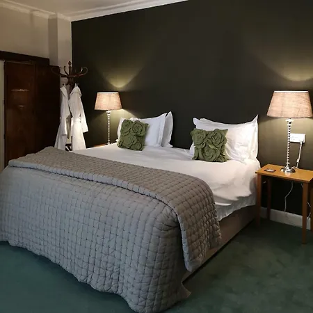 The Priory فندق مبيت وإفطار ميدلهام