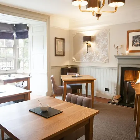 The Priory 3* 米德尔赫姆