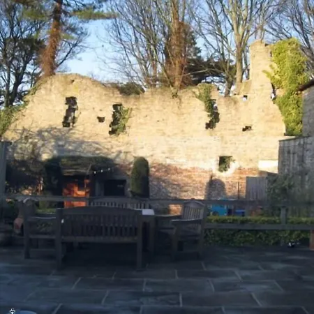 The Priory Nocleg ze śniadaniem