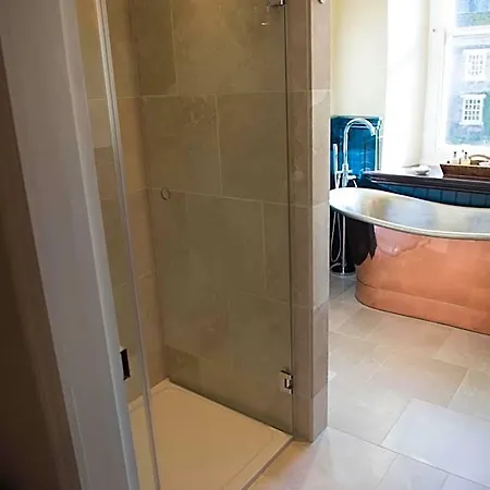 Bed & Breakfast The Priory 3*