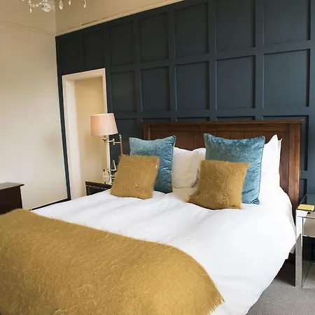 The Priory Nocleg ze śniadaniem 3*