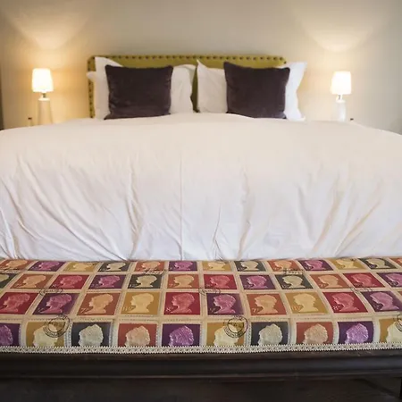 The Priory 3* 米德尔赫姆