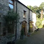 B&B The Priory 미들햄