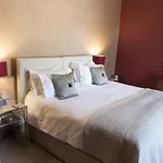 The Priory 3* 미들햄